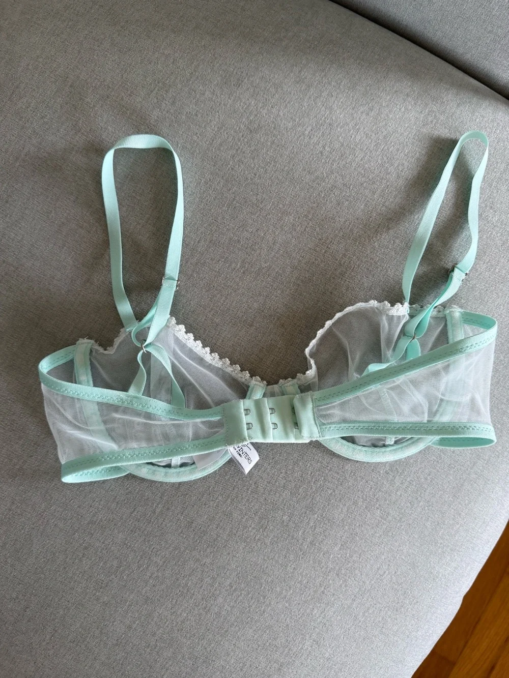 Taryn Winters SET Kharis topaz blue bespoke bra 32D & thong S